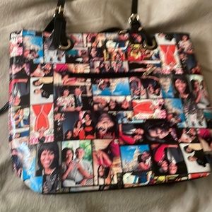 Has a lil paint starch off but never used